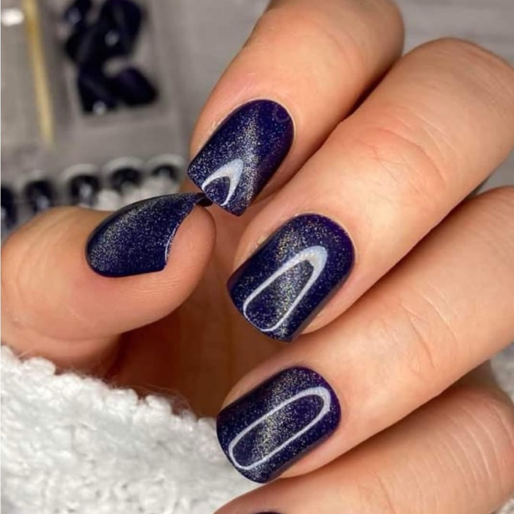 To the Moon and Back Calee Red Aspen Nail Dash NIB